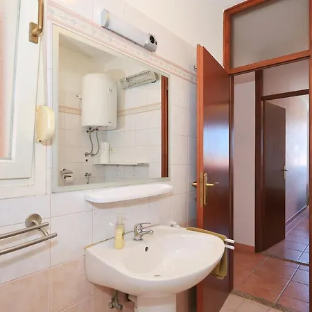 アパート Cosy ザダル